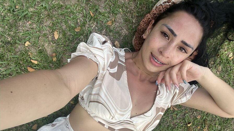 AngelaMartina